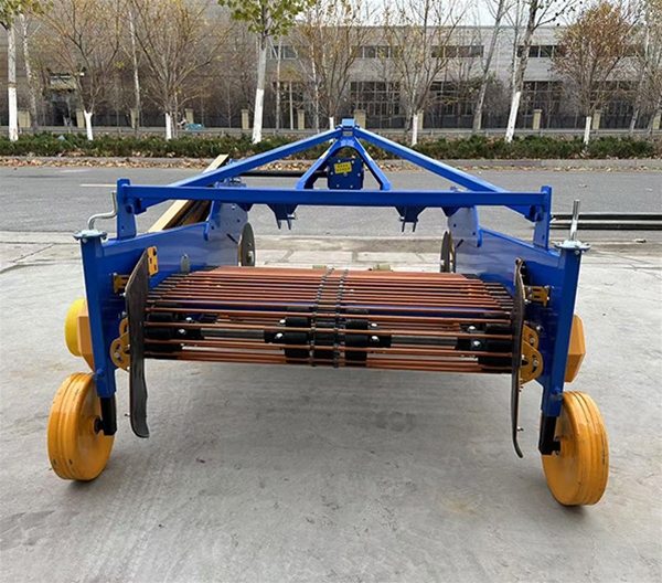 4UX-130馬鈴薯收獲機