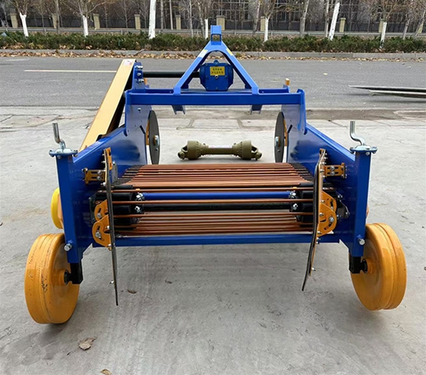 4UX-100馬鈴薯收獲機(jī)